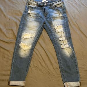Kancan Mid Rise Distressed Skinny Size 31